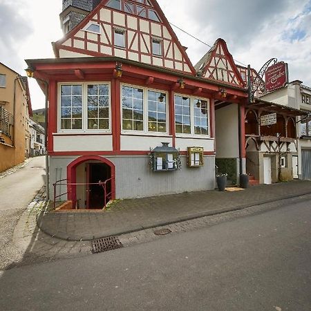 رايل Gaestehaus Zur Traube المظهر الخارجي الصورة
